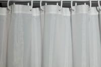 Textilduschvorhang weiß leicht glänzend 16 Ösen 100% Polyester Breite 240cm Höhe 200cm